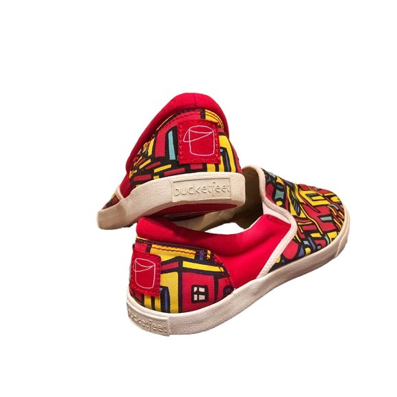 Red Abstract Design Bucketfeet Sneakers, Sz 7, EUC - Picture 4 of 7
